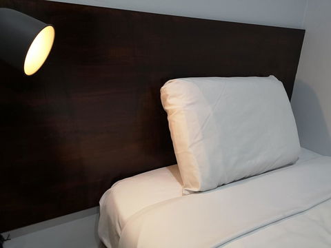 Newtown Cozy Stays - Perths Hotel 31