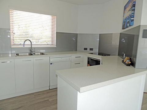 Charlesworth Bay Beach Resort - Perths Hotel 9