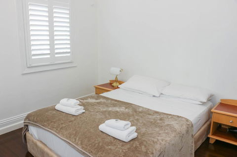 Glasgow Arms Hotel Ultimo - Perths Hotel 11