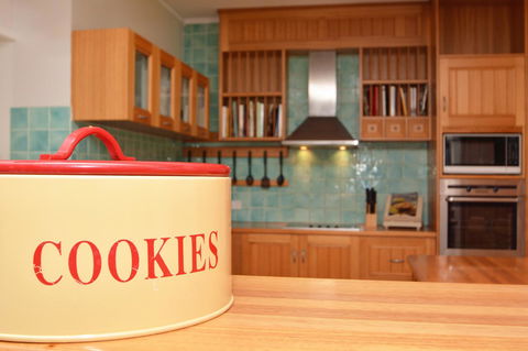 JE Guesthouse, Central To All The Hunter Valley Has To Offer - Perths Hotel 13