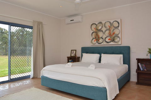 JE Guesthouse, Central To All The Hunter Valley Has To Offer - Perths Hotel 20