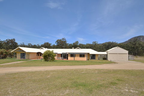 JE Guesthouse, Central To All The Hunter Valley Has To Offer - Perths Hotel 41