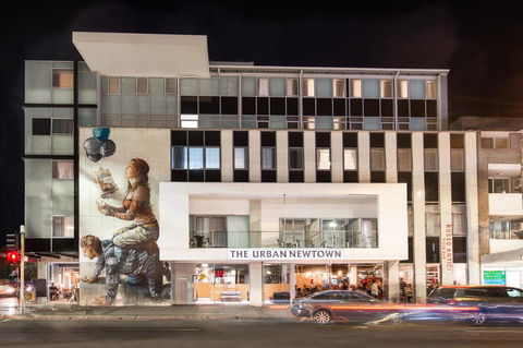 The Urban Newtown - Perths Hotel 0