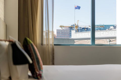 Rydges Sydney Central - Perths Hotel 18