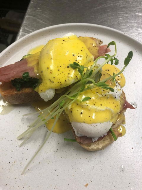 Prince Of Wales Hotel - Perths Hotel 13