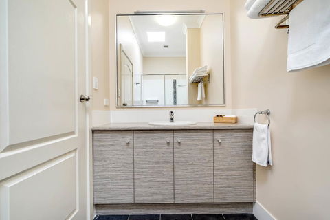 Prince Of Wales Hotel - Perths Hotel 31