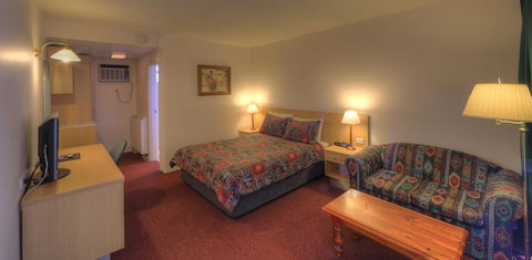 Cooma Motor Lodge Motel - Perths Hotel 5