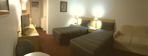 Cooma Motor Lodge Motel - Perths Hotel 1