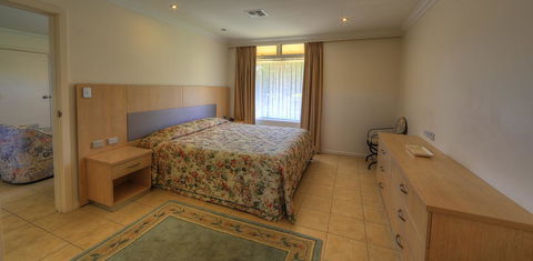 Cooma Motor Lodge Motel - Perths Hotel 26