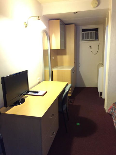 Cooma Motor Lodge Motel - Perths Hotel 12