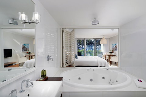 Bannisters By The Sea Mollymook - Perths Hotel 21