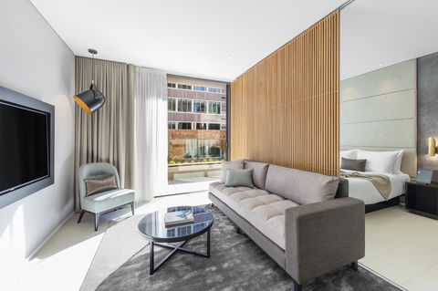 SKYE Suites Sydney - Perths Hotel 16
