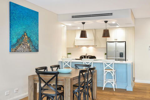 Belle Vue- Penthouse At Black Beach - Perths Hotel 7