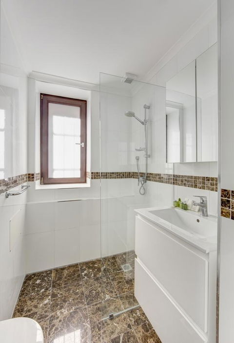 Regents Court Sydney - Perths Hotel 15