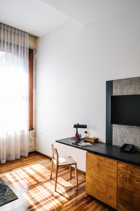 The Old Clare Hotel, Independent Collection By EVT - Perths Hotel 2