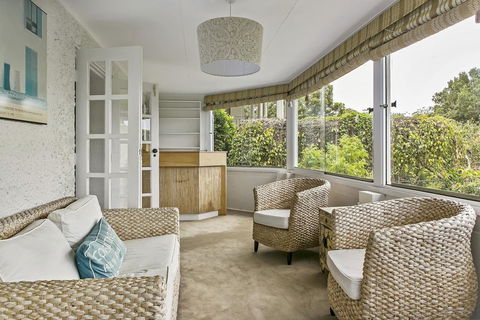 Summery, Spacious 4 Bed Home In Kurraba Point - Perths Hotel 2
