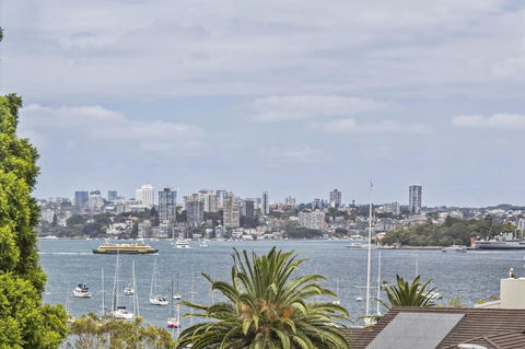 Summery, Spacious 4 Bed Home In Kurraba Point - Perths Hotel 17