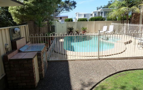 Mollymook Surfbeach Motel & Apartments - Perths Hotel 14