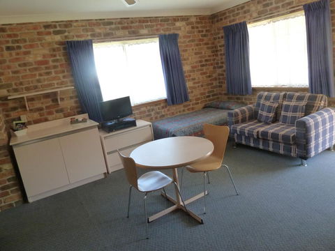 Mollymook Surfbeach Motel & Apartments - Perths Hotel 25