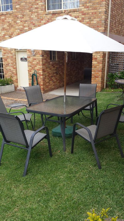 Mollymook Surfbeach Motel & Apartments - Perths Hotel 11