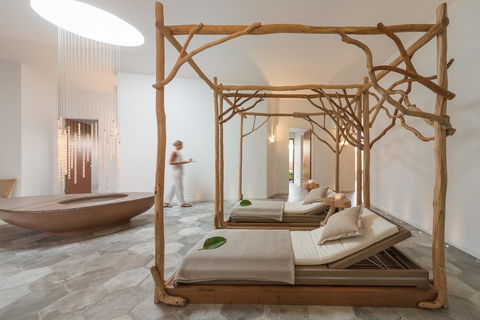 Elements Of Byron - Perths Hotel 24