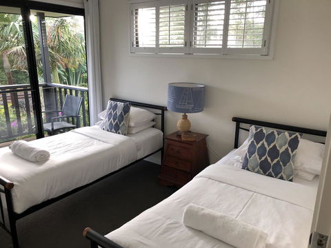 Suranadi Beach House 1 - Perths Hotel 8