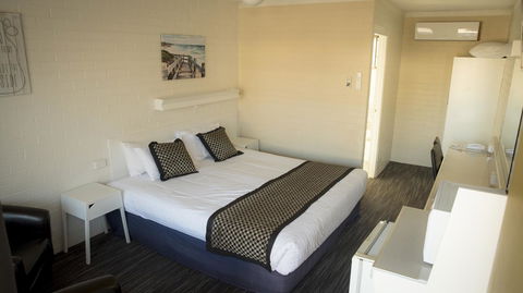 Coastal Bay Motel - Perths Hotel 42