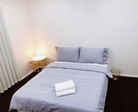 44A Adelaide Street - Perths Hotel 1