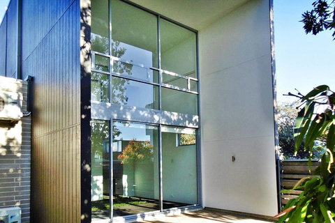 Coast 35 - Perths Hotel 9