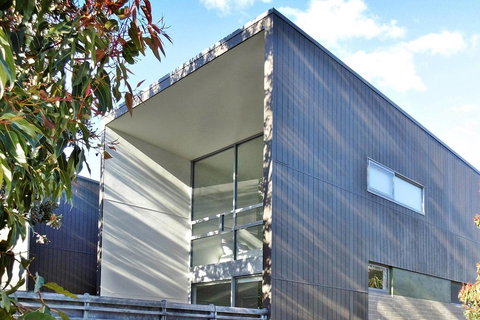 Coast 35 - Perths Hotel 1