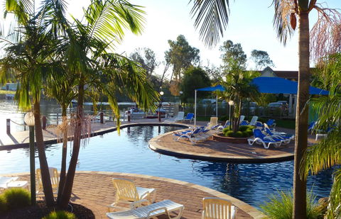 Yarrawonga Waterfront Apartments - Perths Hotel 15