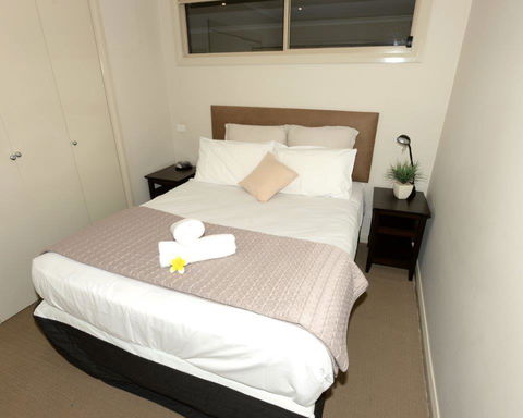 Yarrawonga Waterfront Apartments - Perths Hotel 16