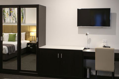 Best Western Plus Bolton On The Park - Perths Hotel 13