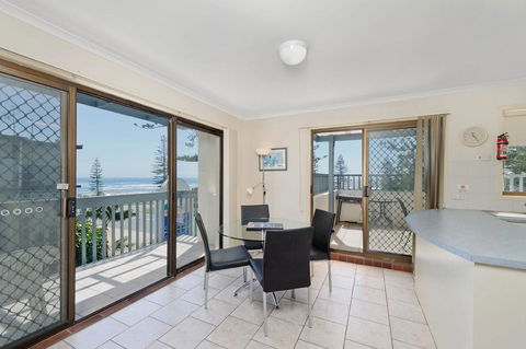 Beach House Holiday Apartments - Perths Hotel 21