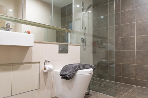 Sydney CBD Brand New Apartments With Hyde Park View - Perths Hotel 18