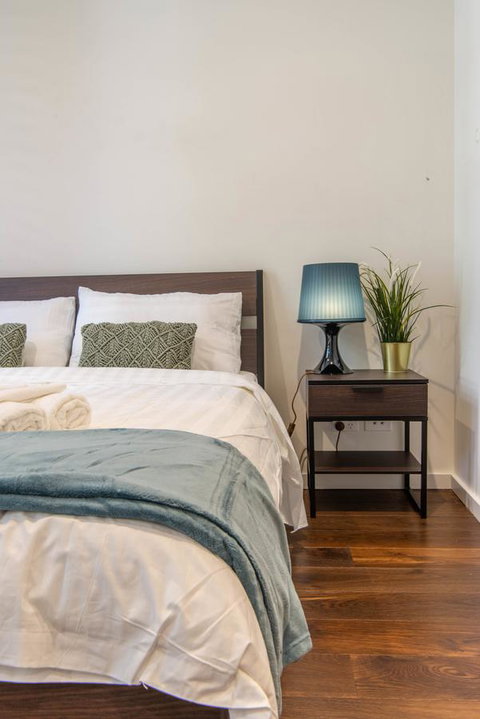 Sydney CBD Brand New Apartments With Hyde Park View - Perths Hotel 16