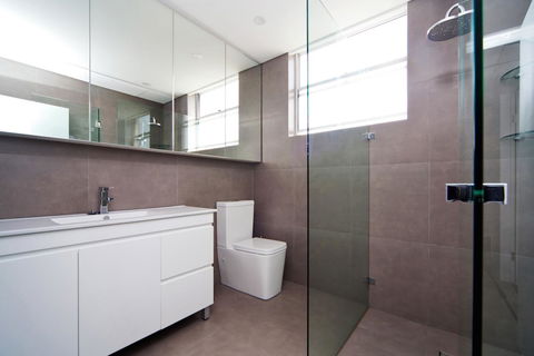 Gorgeous Coogee Views 2 Beds WT21 - Perths Hotel 11
