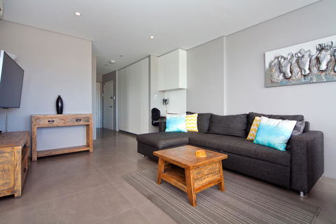 Gorgeous Coogee Views 2 Beds WT21 - Perths Hotel 12