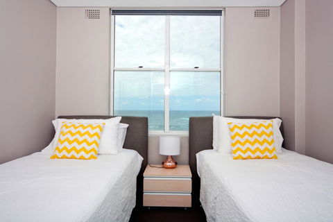 Gorgeous Coogee Views 2 Beds WT21 - Perths Hotel 1