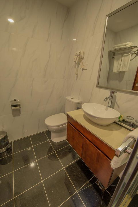 Megaboom City Hotel - Perths Hotel 8