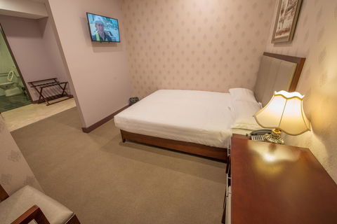 Megaboom City Hotel - Perths Hotel 15