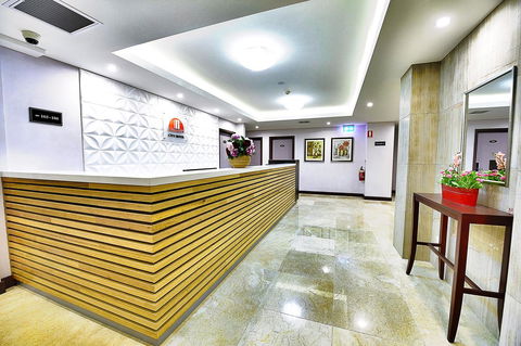 Megaboom City Hotel - Perths Hotel 42