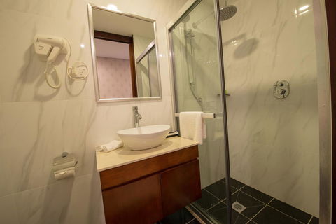 Megaboom City Hotel - Perths Hotel 23
