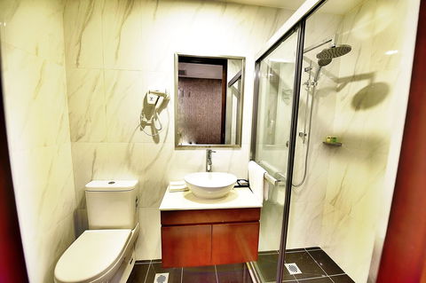 Megaboom City Hotel - Perths Hotel 12