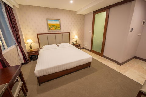 Megaboom City Hotel - Perths Hotel 11