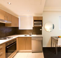 APX World Square - Perths Hotel