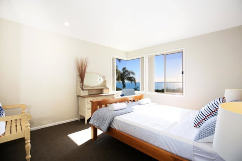 Seaglass - Stunning Views Of Jervis Bay - Perths Hotel 11