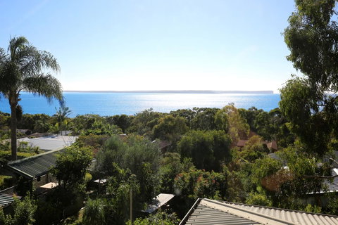 Seaglass - Stunning Views Of Jervis Bay - Perths Hotel 31