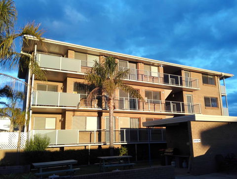 Narooma Palms Holiday Apartments - Perths Hotel 1