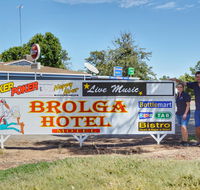 Brolga Hotel Motel - Coleambally - Perths Hotel